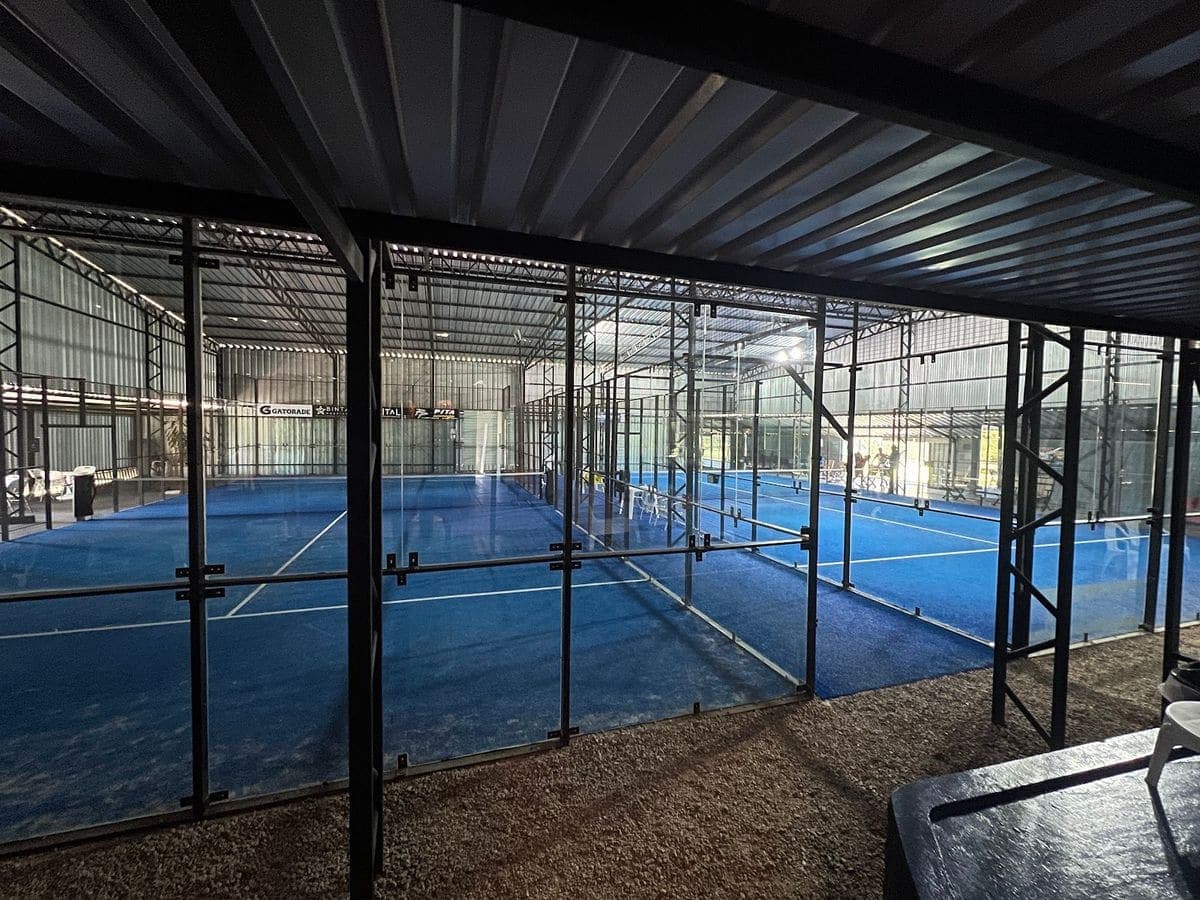 Canchas de pádel de Cristal Padel